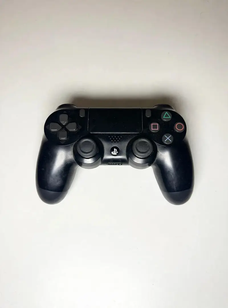 Playstation 4 + handkontroll (PS4)  - Miniatyrbild 2
