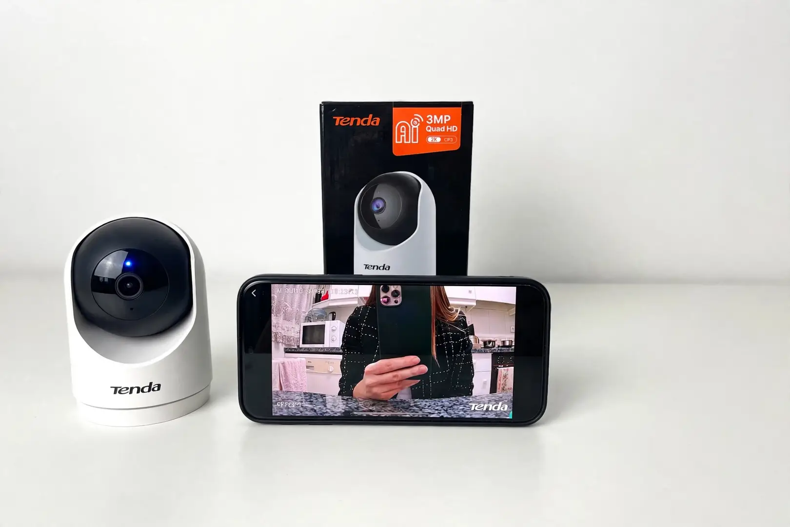 Tenda Inomhuskamera - övervakningskamera WiFi - Miniatyrbild 3