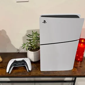 Playstation 5 + handkontroll och alla kablar - PS5
