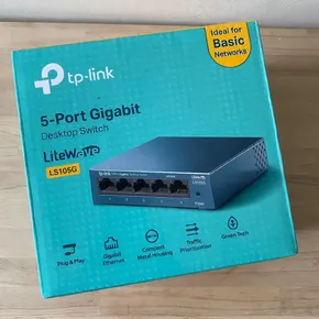 TP-link 5‑portars Gigabit‑switch för skrivbord